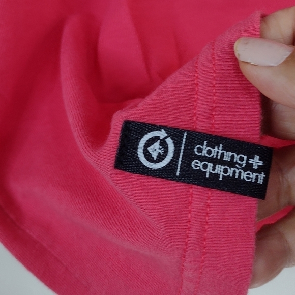 LRG tshirt size (M) - Picture 4 of 8